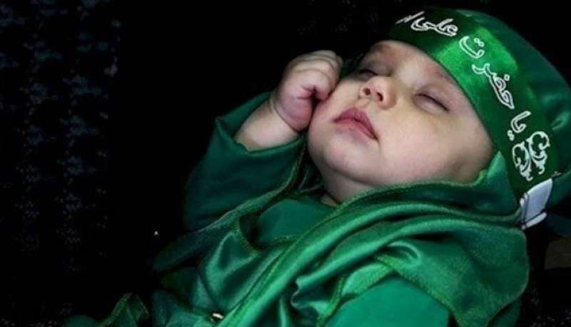 با صحنه‌های کربلا مادری می‌کنیم